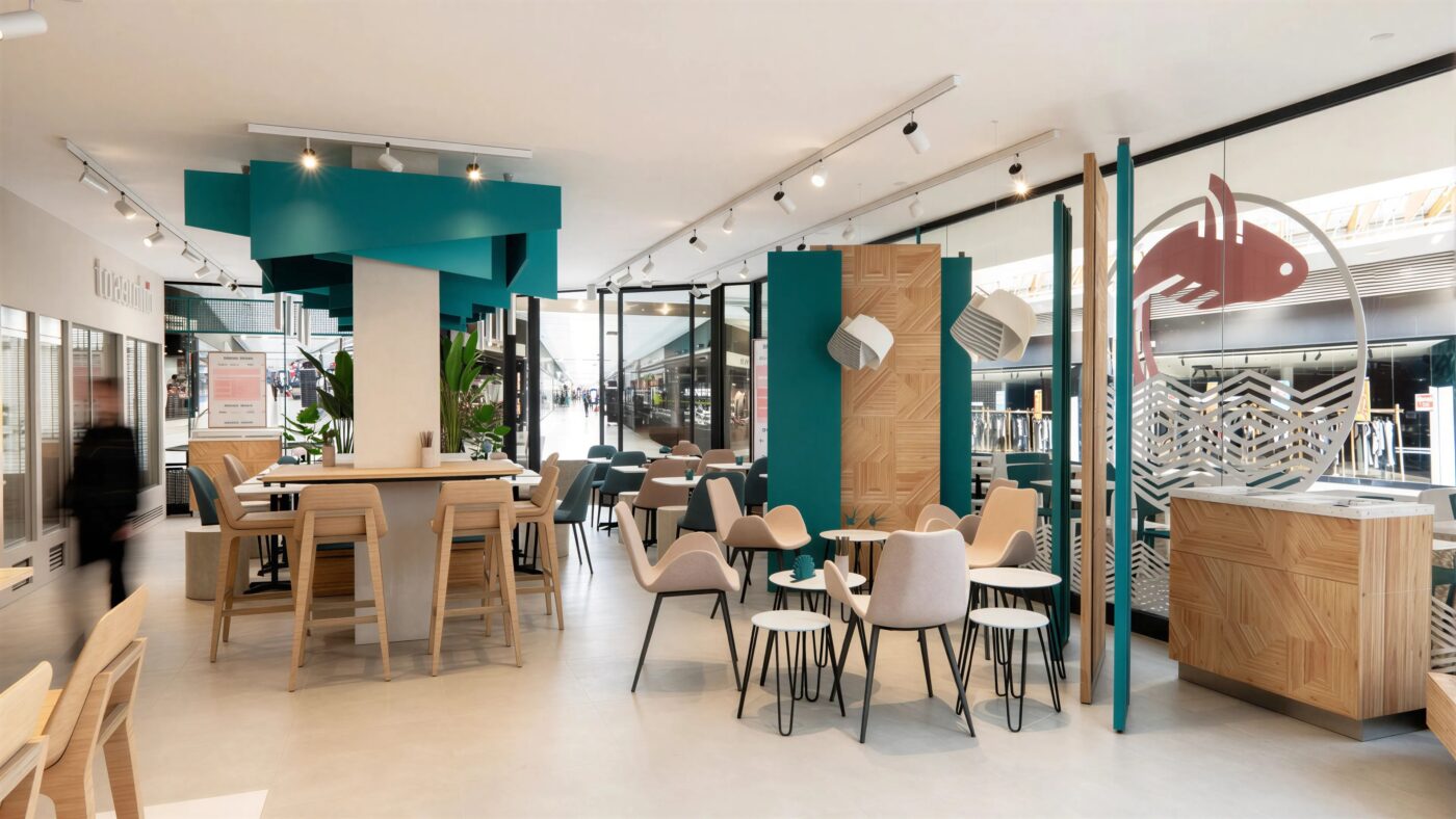 Dettagli di interior design del ristorante TOASUSHI con materiali naturali e finiture moderne.